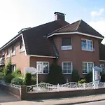 Charibi-gorch-fock * Dahme (Schleswig-Holstein)